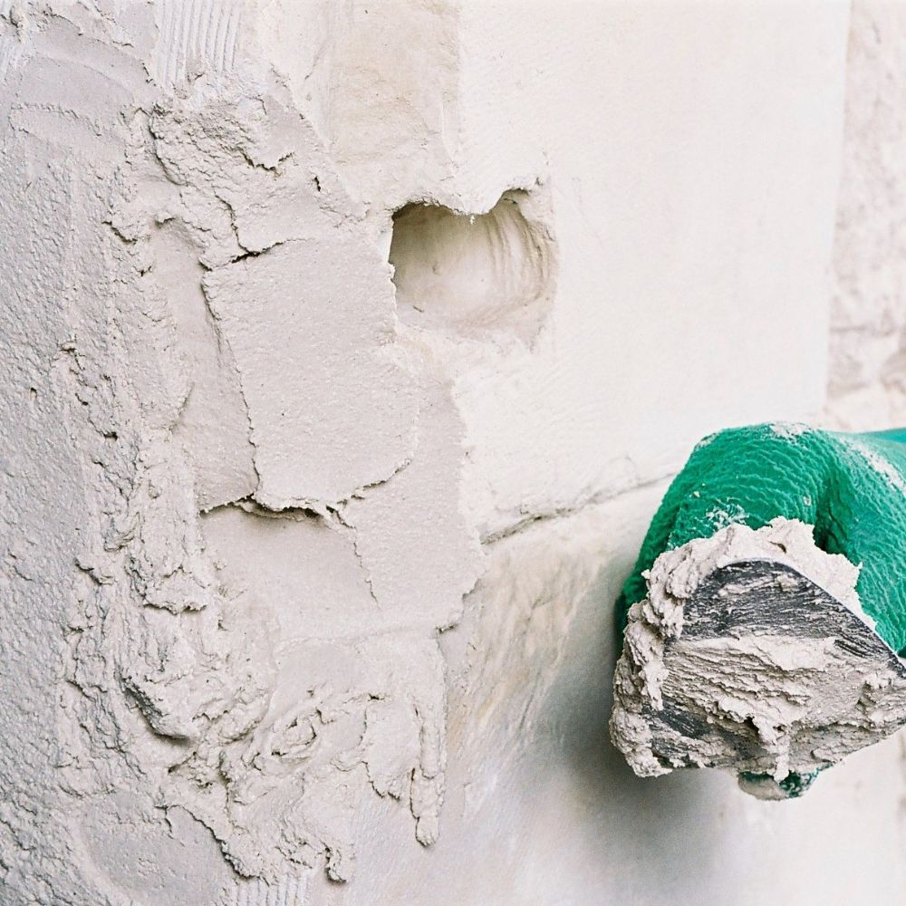 NATURAL HYDRAULIC LIME-BASED REPAIR MORTAR  HYDRAREP 460